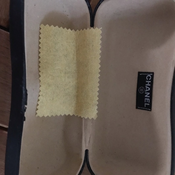 Original Chanel Sunglasses. Unisex - Picture 8 of 8